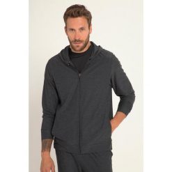 Męska Kurtka z kapturem FLEXNAMIC® Fitness szybkoschnąca. Czarne kurtki sportowe męskie JAY-PI, m, bez wzorów, z elastanu, na fitness i siłownię. Za 343.99 zł.