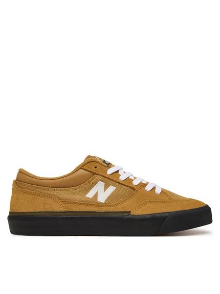 New Balance Tenisówki UN417CWB Brązowy. Brązowe trampki męskie New Balance, bez wzorów, ze skóry, bez zapięcia. Za 305.99 zł.
