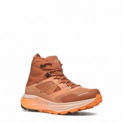 Damskie buty trekkingowe Tecnica Agate S Mid. Brązowe obuwie sportowe damskie TECNICA, bez wzorów, z lycry, trekkingowe. Za 898.00 zł.