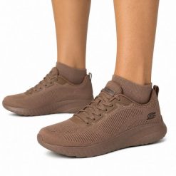 Buty damskie sportowe Skechers BOBS SQUAD CHAOSE FACE OFF. Brązowe obuwie sportowe damskie Wrangler, bez wzorów, z jeansu, trekkingowe. Za 239.00 zł.