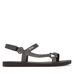 Sandały Melissa. Czarne sandały damskie Melissa, bez wzorów, bez obcasa, na płaskiej podeszwie, bez zapięcia. Za 159.99 zł.