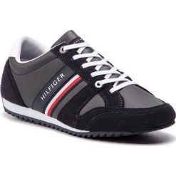Sneakersy TOMMY HILFIGER - Essential Leather Runner FM0FM02045 Midnight 403. Półbuty na co dzień męskie marki Tommy Hilfiger. Za 399.00 zł.