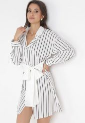 Biała Wiskozowa Sukienka Mini o Fasonie Koszuli Zapinana na Guziki Romola. Białe sukienki damskie Born2be, xl, bez wzorów, z wiskozy, bez kołnierzyka, bez ramiączek, maxi, koszulowe. Za 34.99 zł.