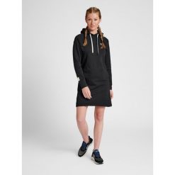 Damska bluza z kapturem Hummel dress. Czarne bluzy sportowe damskie Hummel, m, bez wzorów, z kapturem, do piłki ręcznej. Za 217.00 zł.