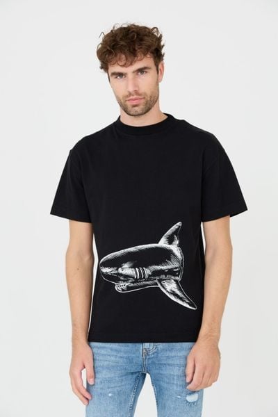 PALM ANGELS Czarny męski t-shirt Broken Shark Classic Tee, Rozmiar L. Czarne t-shirty męskie PALM ANGELS, l, bez wzorów, bez kołnierzyka. W wyprzedaży za 950.99 zł.