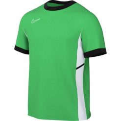 Koszulka Męska Academy 25 SS. Zielone koszulki sportowe męskie Nike, m, bez wzorów, bez kołnierzyka, bez ramiączek, trekkingowe. Za 111.99 zł.