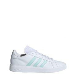 Grand Court TD Lifestyle Court Casual Shoes. Białe obuwie sportowe damskie Adidas, bez wzorów, z materiału, trekkingowe. Za 299.00 zł.