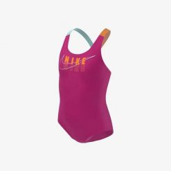 Dziecięce strój kąpielowy krzyżowy design GIRLS SWIMSUIT REFLECT LOGO CROSSBACK. Czerwone stroje kąpielowe dla dziewczynek Nike, bez wzorów, z nylonu. Za 162.00 zł.