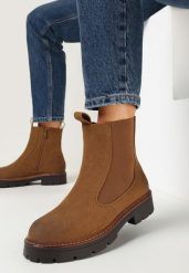 Brązowe Botki Sztyblety z Imitacji Zamszu Faina. Brązowe botki damskie Born2be, z jeansu, eleganckie, bez obcasa, na płaskiej podeszwie, bez zapięcia. Za 139.99 zł.