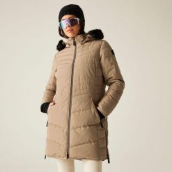 Striking IV Damska kurtka narciarska. Brązowe kurtki snowboardowe damskie Dare 2b, bez wzorów, z tkaniny, bez kaptura, narciarskie. Za 269.99 zł.