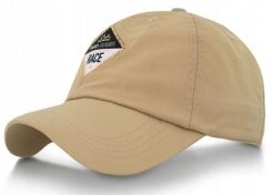 Lekka Czapka z Daszkiem z Szybkoschnącej Bawełny - Pako Jeans - Beż. Brązowe czapki i kapelusze męskie Pako Jeans, bez wzorów, z bawełny, sportowe. Za 55.00 zł.
