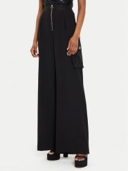 Rinascimento Spodnie materiałowe CFC0119837003 Czarny Relaxed Fit. Czarne spodnie materiałowe damskie Rinascimento, xl, bez wzorów, z materiału. Za 269.99 zł.