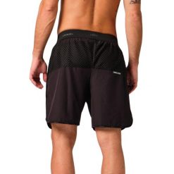 Szorty Star Beach Wear The Ultimate Game Changer. Czarne krótkie spodenki sportowe męskie STAR, bez wzorów, do siatkówki. Za 243.00 zł.