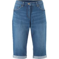 Bermudy dżinsowe ze stretchem i wygodnym paskiem. Niebieskie szorty damskie bonprix, bez wzorów, z jeansu. Za 124.99 zł.