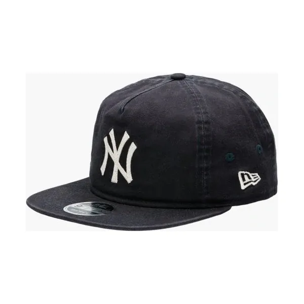 New Era Czapka Chain Stitch Snap Ny Yankees Nvy , granatowy, rozmiar SM. Niebieskie czapki i kapelusze męskie New Era, bez wzorów, z bawełny. W wyprzedaży za 69.99 zł.