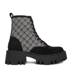 Trzewiki Nine West. Szare botki damskie Nine West, bez obcasa, na płaskiej podeszwie, bez zapięcia. Za 329.99 zł.
