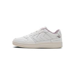 Trenerzy damscy Hummel St. Power Play Retro. Białe obuwie sportowe damskie Hummel, bez wzorów. W wyprzedaży za 228.00 zł.