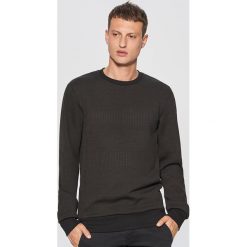 Teksturowana bluza - Czarny. Bluzy męskie marki Cropp. W wyprzedaży za 69.99 zł.