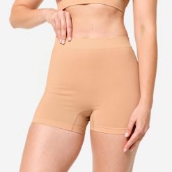 Second Life - Spodenki bokserki sportowe damskie - Stan Dobry. Brązowe bokserki damskie STAREVER, m, bez wzorów, z elastanu. Za 36.99 zł.