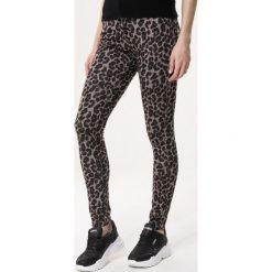 Czarno-Brązowe Spodnie Formulate. Brązowe spodnie materiałowe damskie Born2be, z aplikacjami. Za 34.99 zł.