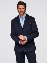 Dzianinowa marynarka męska o dopasowany kroju - granatowa V3. Niebieskie marynarki męskie Ombre Clothing, bez wzorów, z dzianiny, biznesowe. W wyprzedaży za 314.99 zł.