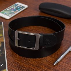 Skórzany pasek damski do spodni sukienki czarna skóra nat 4 cm Beltimore D80 : Kolory - czarny, Rozmiar pasków - r.80-95 cm. Czarne sukienki damskie bez wzorów, ze skóry, bez kołnierzyka, bez ramiączek. Za 49.90 zł.