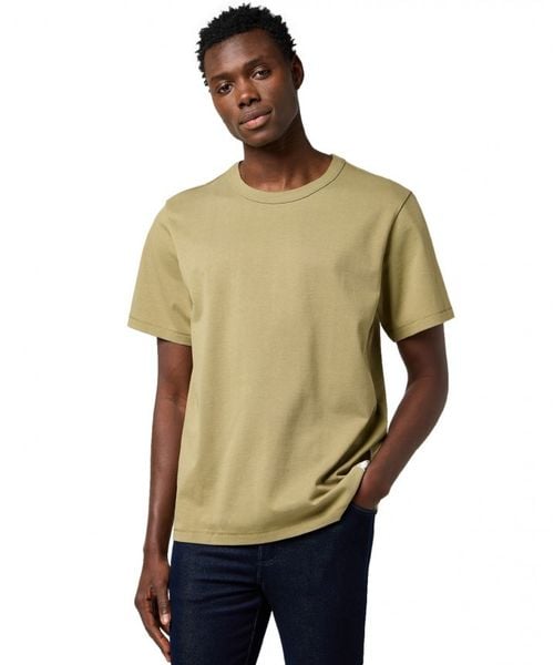 MĘSKA KOSZULKA WRANGLER SS SOLID TEE ALOE 112371504. T-shirty męskie Wrangler, l, bez wzorów, bez kołnierzyka. Za 79.99 zł.
