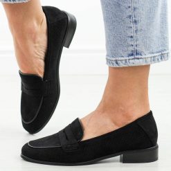 Czarne zamszowe mokasyny damskie Potocki 12585. Czarne mokasyny damskie POTOCKI, z jeansu, eleganckie. Za 169.00 zł.
