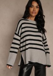 Szaro-Czarny Sweter Oversize w Paski Kalitusa. Czarne swetry damskie Renee, bez wzorów, z jeansu, casualowe, bez kołnierzyka, bez ramiączek, bez kaptura. Za 64.99 zł.