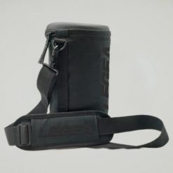 Torba na siłownię z paskiem na ramię VELAM czarna 17 x 25 cm. Czarne torby i plecaki dziecięce Legea. W wyprzedaży za 100.00 zł.