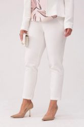 Eleganckie biznesowe spodnie Amelia w kolorze ecru PLUS SIZE XXL OVERSIZE WIOSNA. Spodnie materiałowe damskie Moda Size Plus Iwanek, plus size, bez wzorów, z elastanu. Za 199.90 zł.