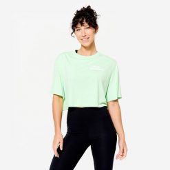 Koszulka z krótkim rękawem damska Domyos Gym & Pilates crop top. Zielone koszulki sportowe damskie DOMYOS, m, bez wzorów, z bawełny, bez kołnierzyka, bez ramiączek, na jogę i pilates. W wyprzedaży za 34.99 zł.
