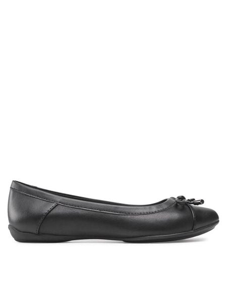 Geox Baleriny D Charlene C D16Y7C 08554 C9999 Czarny. Czarne baleriny damskie Geox, bez wzorów, ze skóry, bez obcasa. Za 227.99 zł.