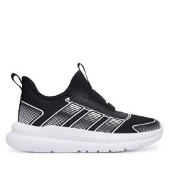 Sneakersy adidas. Czarne trampki i tenisówki chłopięce Adidas, bez wzorów, bez zapięcia. Za 179.99 zł.
