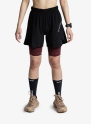 Spodenki do biegania damskie X-Bionic Corefusion Run Perform Shorts. Czarne szorty sportowe damskie X Bionic, s, bez wzorów, z materiału, do biegania. Za 400.39 zł.