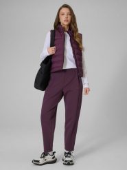 Spodnie dresowe damskie 4F 4FRSS26TTROF1885. Czarne spodnie dresowe damskie 4f, xs, bez wzorów, z bawełny. Za 159.99 zł.