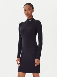 Guess Sukienka codzienna V5BK04 KCBF1 Czarny Slim Fit. Czarne sukienki damskie Guess, na co dzień, m, z aplikacjami, z bawełny, bez kołnierzyka, bez ramiączek, proste. Za 199.99 zł.