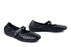 JOSEF SEIBEL 74841 68 105 Fenja 41 black-black, baleriny damskie. Czarne baleriny damskie Josef Seibel, na lato, bez wzorów, ze skóry, bez obcasa. Za 305.92 zł.