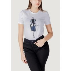 Koszulka crop top Kobieta ONLY Onlemma Life Reg S/S Lady Top Box Jrs. Białe t-shirty damskie Only, s, bez wzorów, z bawełny, bez kołnierzyka. Za 127.75 zł.