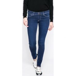 Pepe Jeans - Jeansy Lola. Niebieskie jeansy damskie Pepe Jeans. W wyprzedaży za 239.90 zł.