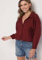 Bordowa Koszula o Kroju Oversize z Modalu Adevessa. Czerwone bluzki damskie Born2be, bez wzorów, z jeansu, eleganckie, bez kołnierzyka, bez ramiączek. Za 89.99 zł.