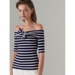 Bluzka hiszpanka - Niebieski. Bluzki damskie Mohito. Za 49.99 zł.