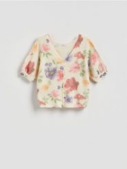 Sweter z ozdobnymi guzikami - wielobarwny. Swetry damskie Reserved, l, bez wzorów, z dzianiny, bez kołnierzyka, bez ramiączek, bez kaptura. Za 149.99 zł.