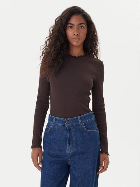 ONLY Bluzka Leslie 15277888 Brązowy Regular Fit. Brązowe bluzki damskie Only, s, bez wzorów, z bawełny, bez kołnierzyka, bez ramiączek. Za 109.99 zł.