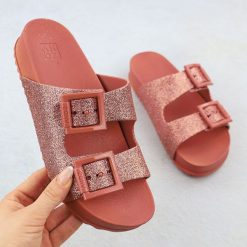 Klapki damskie z klamrami plażowe basenowe Zaxy RR285025. Klapki damskie Zaxy, bez wzorów, z gumy, bez obcasa. Za 161.99 zł.