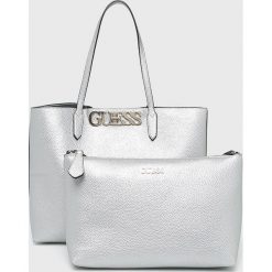 Guess Jeans - Torebka. Szare torby na ramię damskie Guess Jeans, z aplikacjami, z bawełny, casualowe, duże, bez dodatków. W wyprzedaży za 429.90 zł.