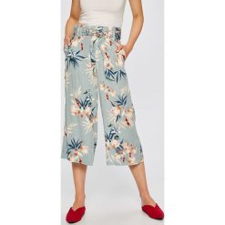 Only - Spodnie Devon. Legginsy damskie marki Only. W wyprzedaży za 99.90 zł.