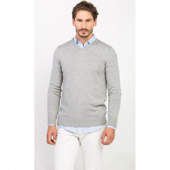 Sweter w kolorze szarym. Szare swetry przez głowę męskie marki Jimmy Sanders. W wyprzedaży za 99.95 zł.