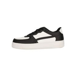 Sneakersy Endurance Varhil. Białe obuwie sportowe damskie Endurance, bez wzorów, do biegania. Za 209.00 zł.