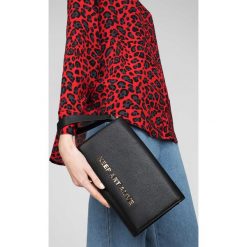 Parfois - Torebka. Torby na ramię damskie marki Parfois. W wyprzedaży za 59.90 zł.